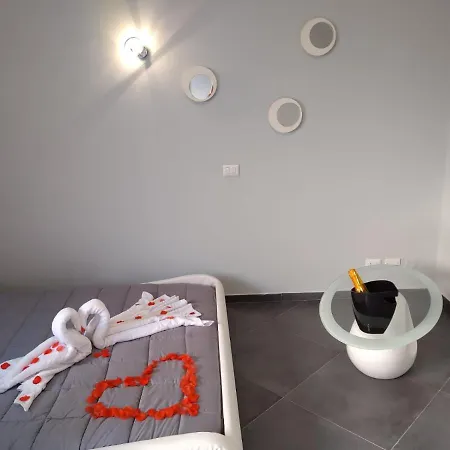 Guest house Amos Port-suite