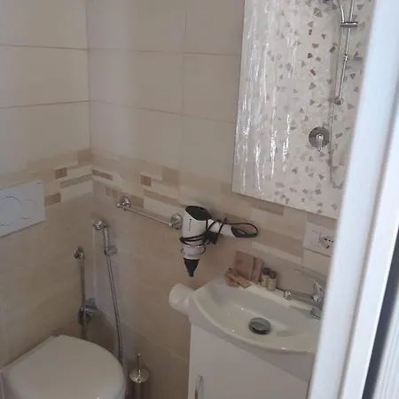 Amos Port-suite Guest house *